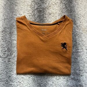 Cactus Man V Neck Tee Shirt Mens XL Rustic Orange Black Lion Logo